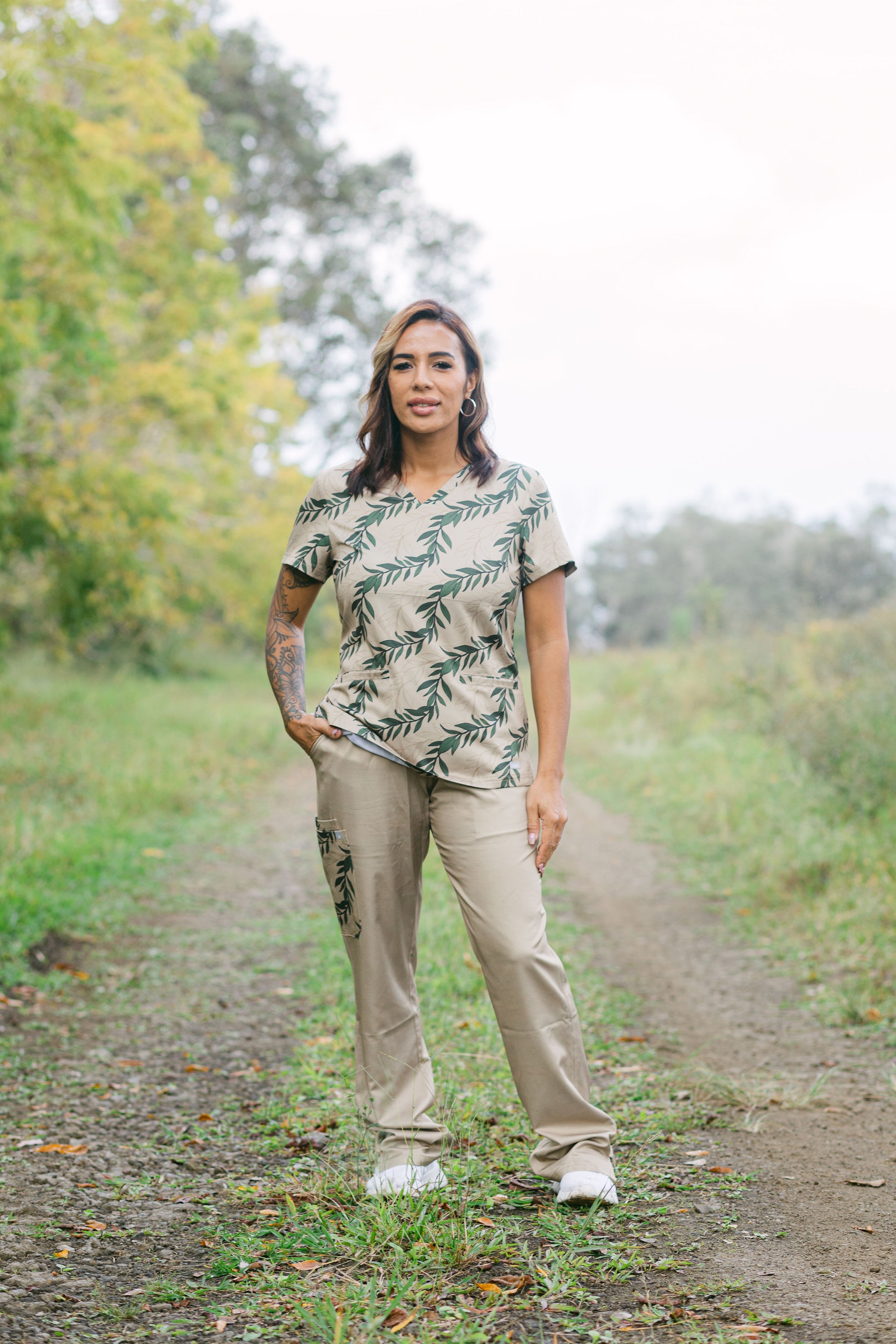 Women's Wide Leg Scrub Pants - 'Iliahi Beige