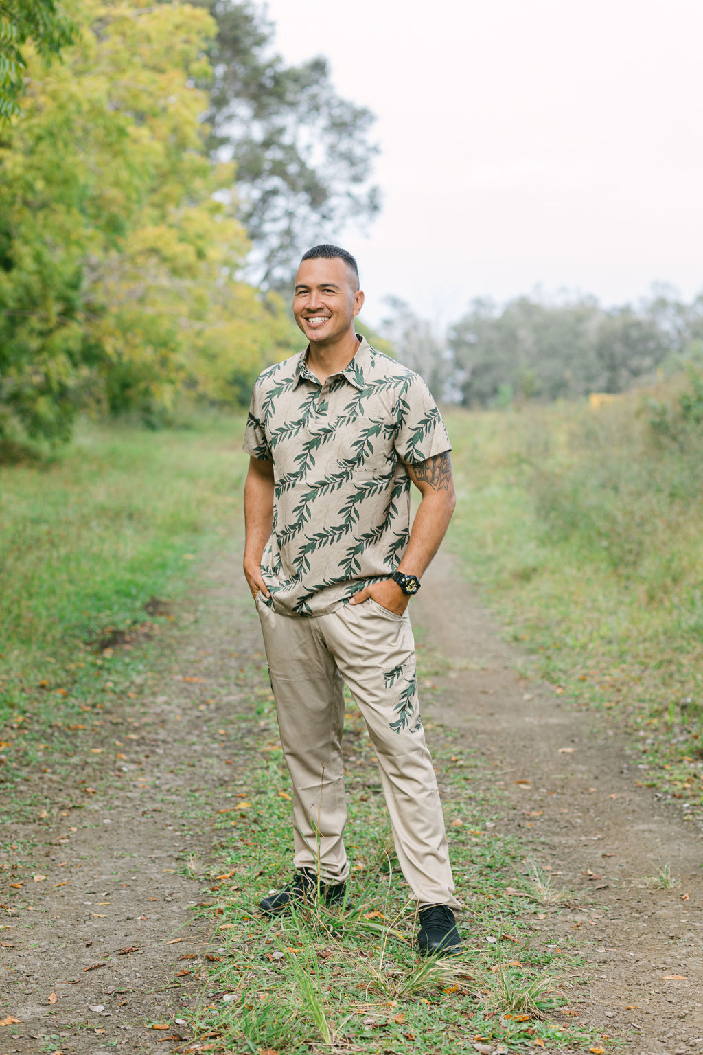 Kahikina Men's Scrub Pants - 'Iliahi Beige