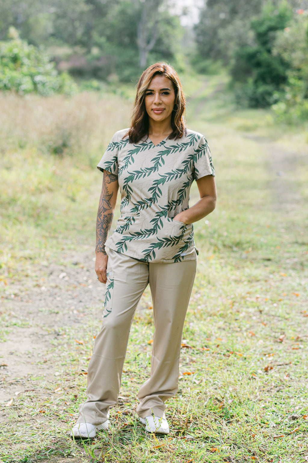 Women's Wide Leg Scrub Pants - 'Iliahi Beige